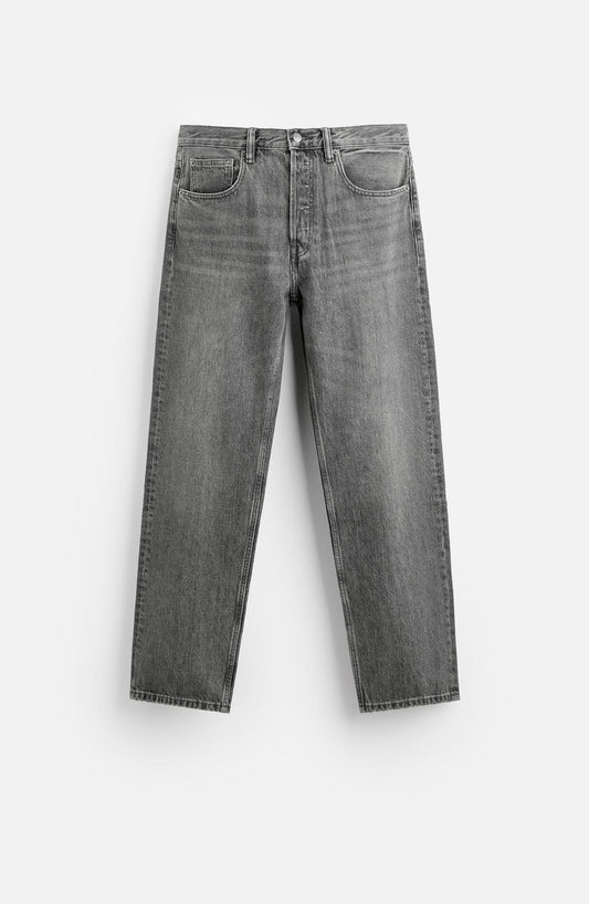 JEAN STRAIGHT